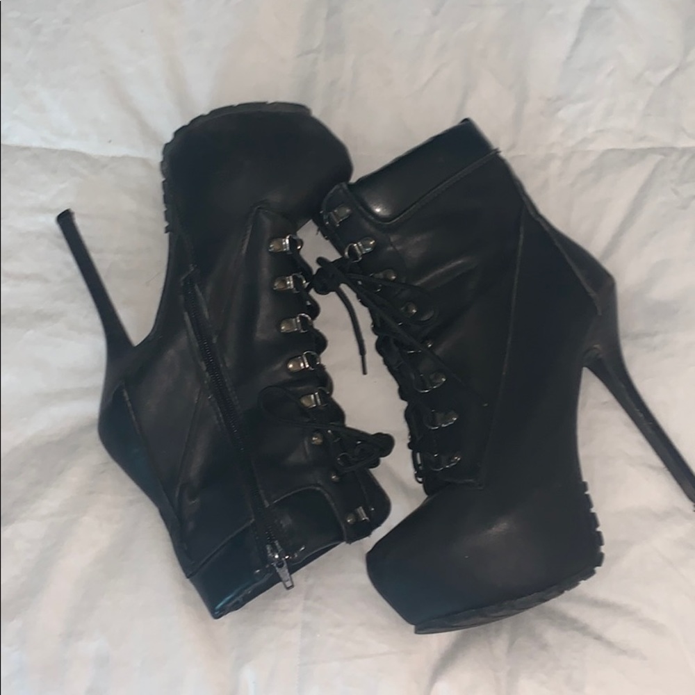 Black stiletto boots